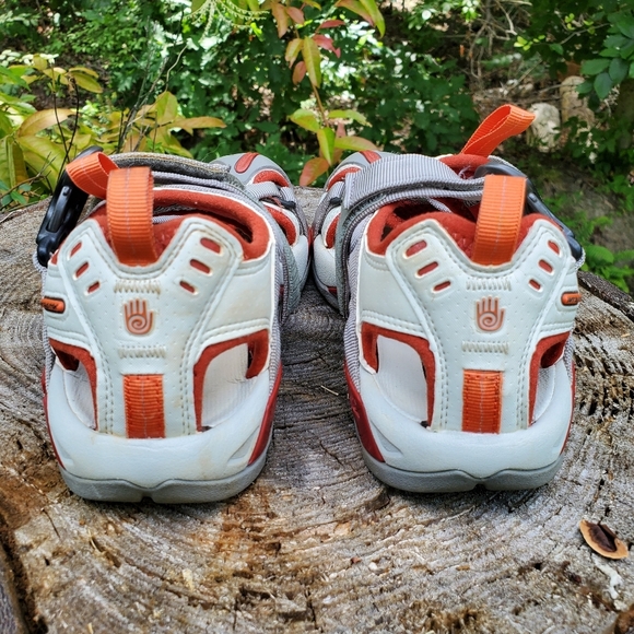 Teva Women's Karnali Wraptor Sport Sandal - Picture 8 of 13